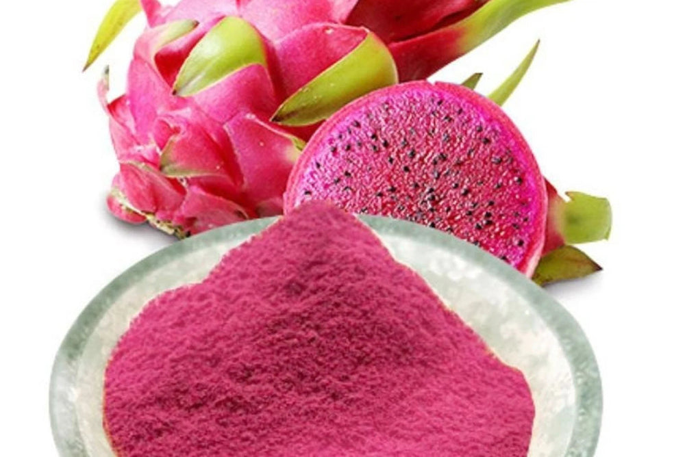 Ceremonial Matcha / Dragonfruit Latte