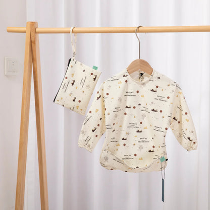 Long Sleeved Pocket Bib + Carry Pouch: Dream Big, Make Dua, Move Mountains